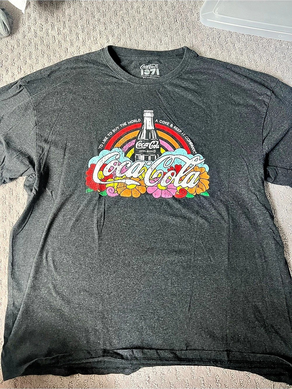 Coca-Cola Unity Collection Graphic Tee Medium